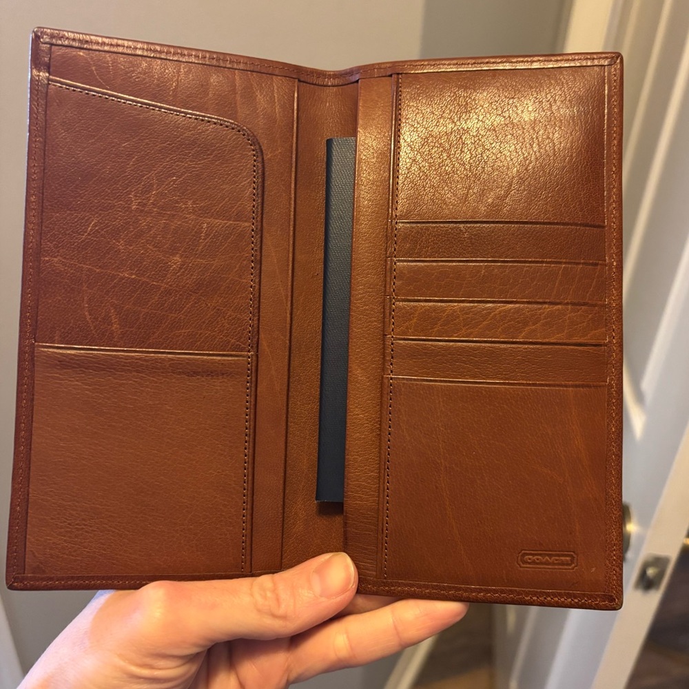 Coach Y2K Brown Glovetanned Leather Long Wallet NWOT - Picture 10 of 10